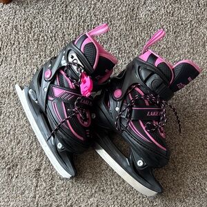Summit Lake Placid Ice Skates Size J10- J13 Girls Ice Skates - Black and Pink